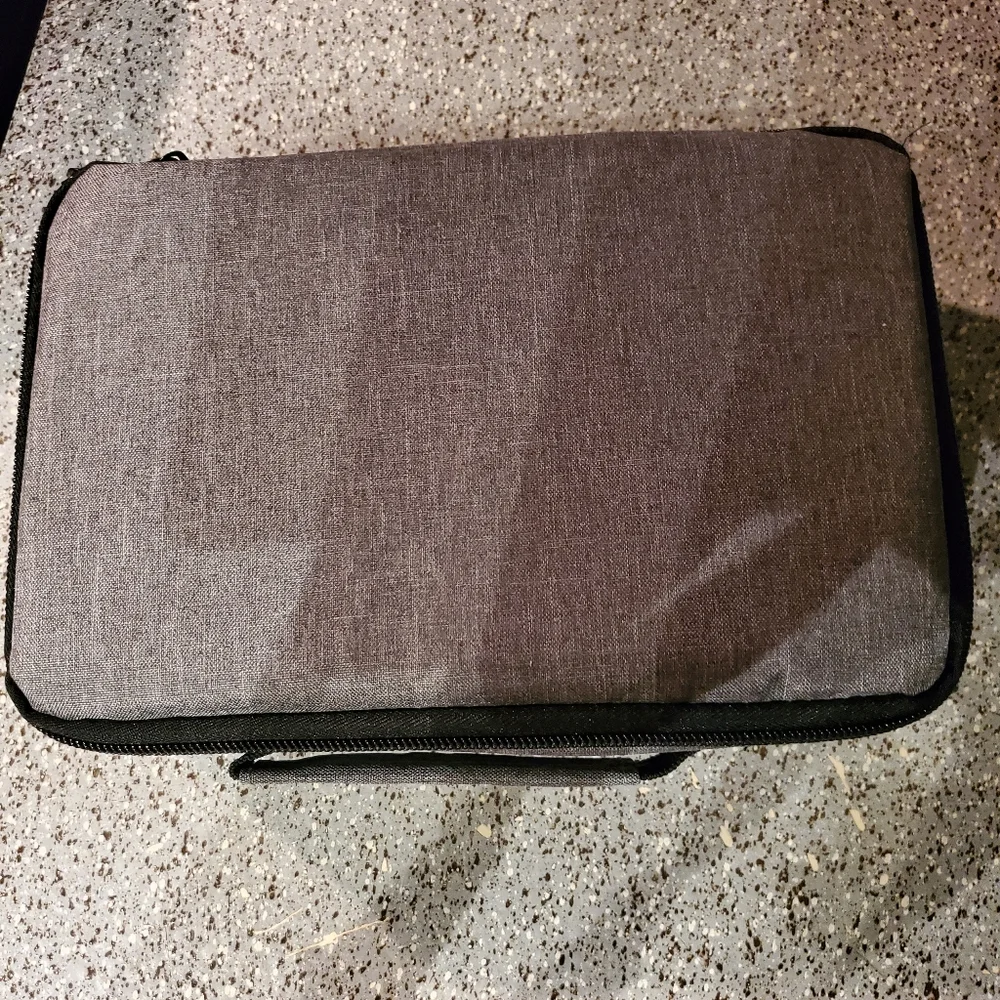 Elephas Mini Projector - Picture 2 of 5